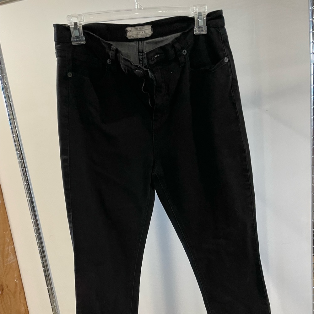 Free people pants dark gray color size 29 pants great condition no flaws